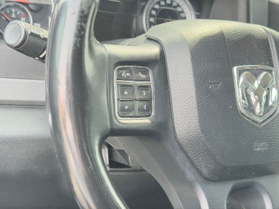 2017 RAM 1500 Big Horn Crew Cab 4x4 5'7' Box