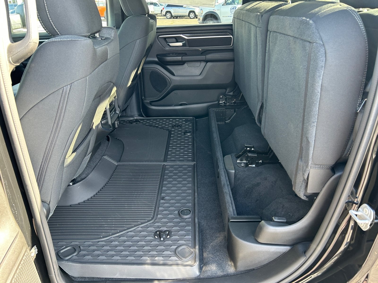 2027 RAM Ram 1500 RAM 1500 BIG HORN CREW CAB 4X4 5'7' BOX
