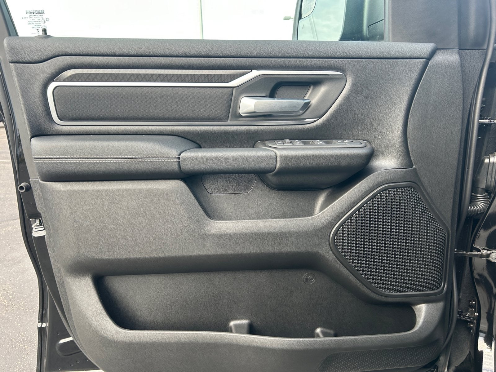 2027 RAM Ram 1500 RAM 1500 BIG HORN CREW CAB 4X4 5'7' BOX