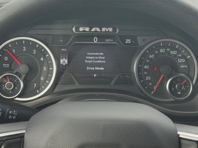 2026 RAM Ram 1500 RAM 1500 EXPRESS CREW CAB 4X4 5'7' BOX