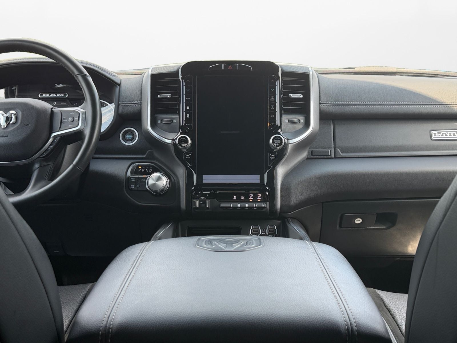 2024 RAM 2500 Laramie Crew Cab 4x4 6'4' Box