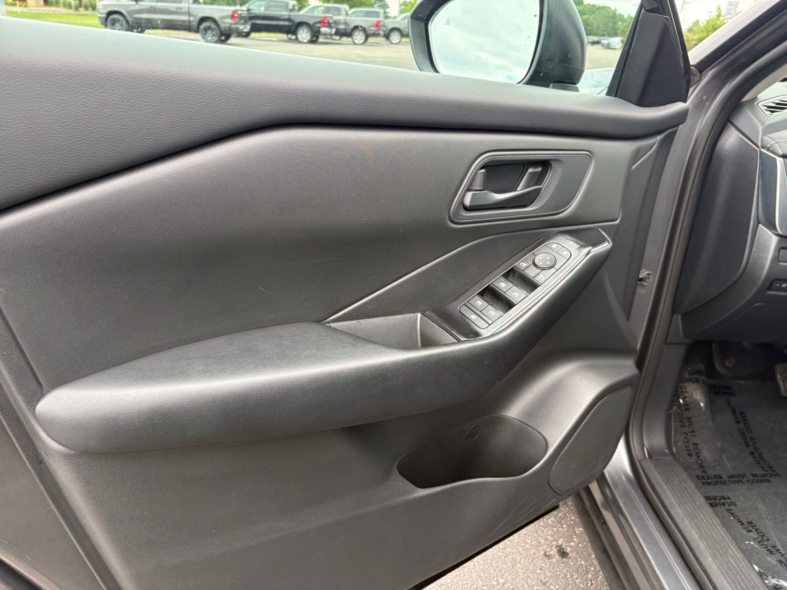 2024 Nissan Rogue S FWD