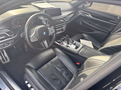 2020 BMW 7 Series M760i