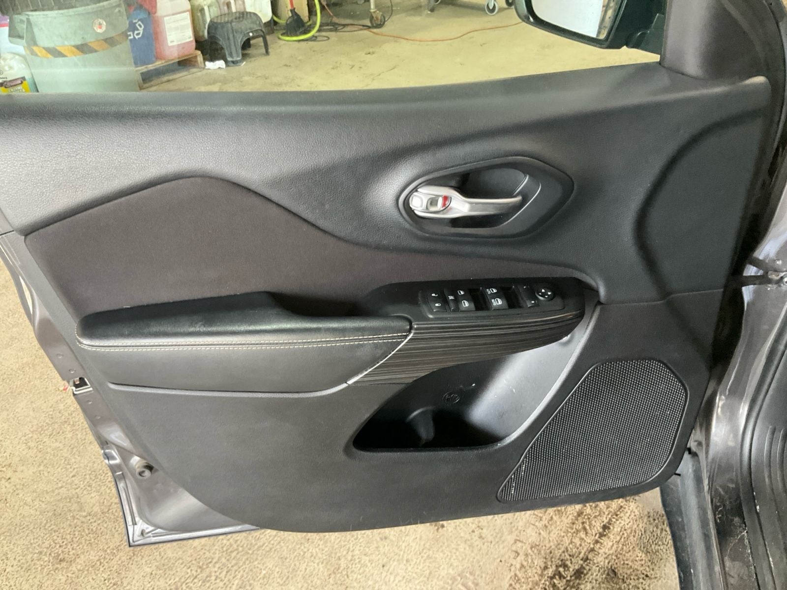 2014 Jeep Cherokee Altitude