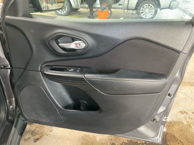 2014 Jeep Cherokee Altitude