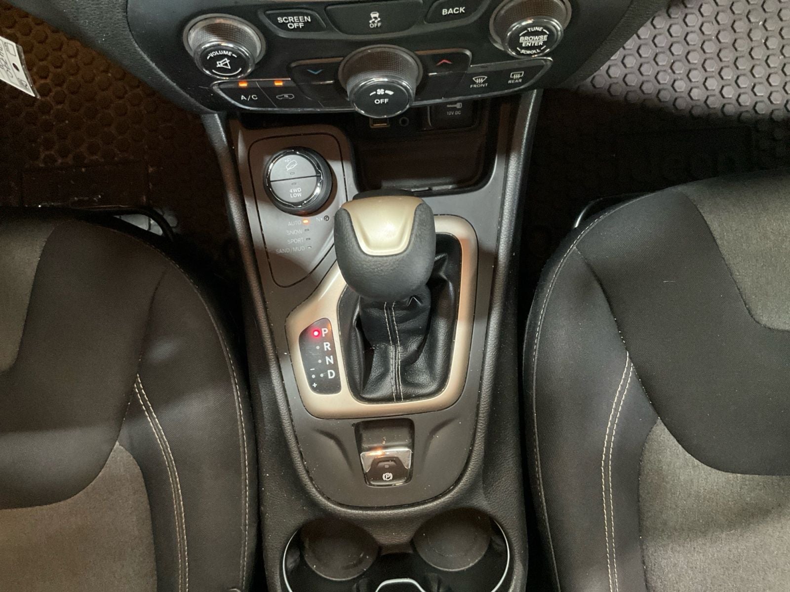 2014 Jeep Cherokee Altitude