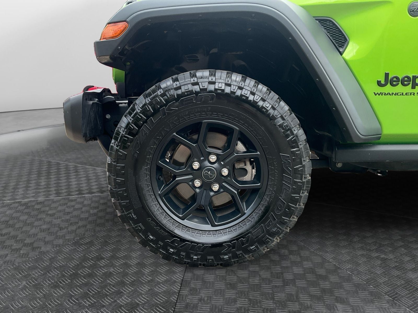 2025 Jeep Wrangler 4-Door Willys 4x4