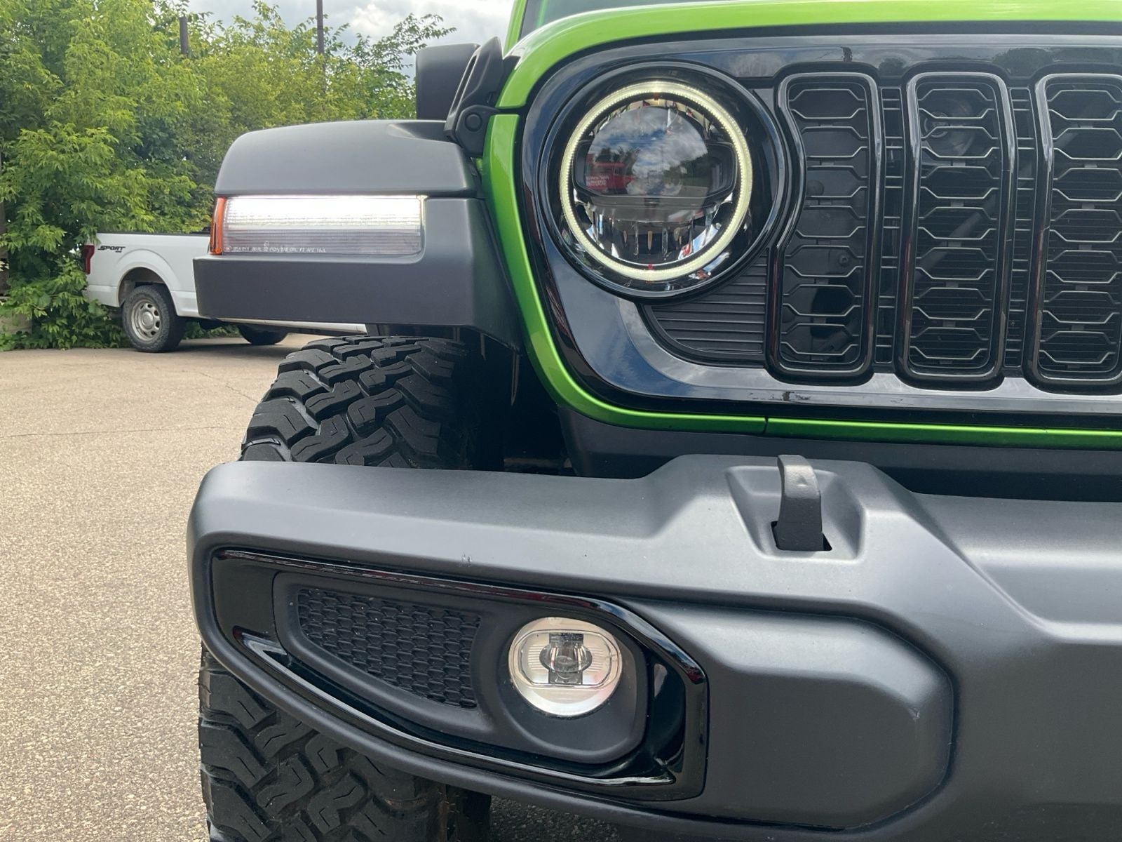 2025 Jeep Wrangler 4-Door Willys 4x4