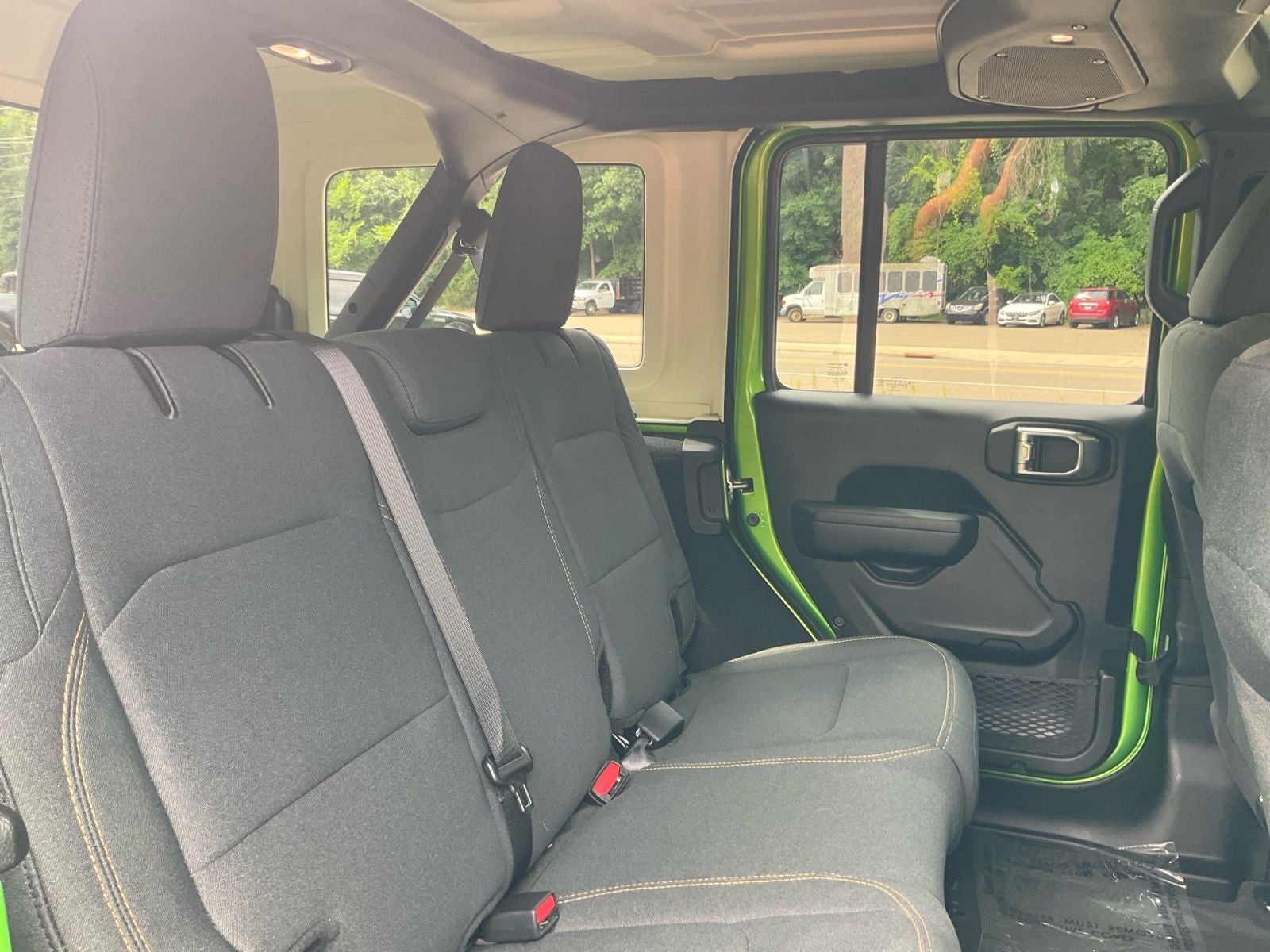 2025 Jeep Wrangler 4-Door Willys 4x4