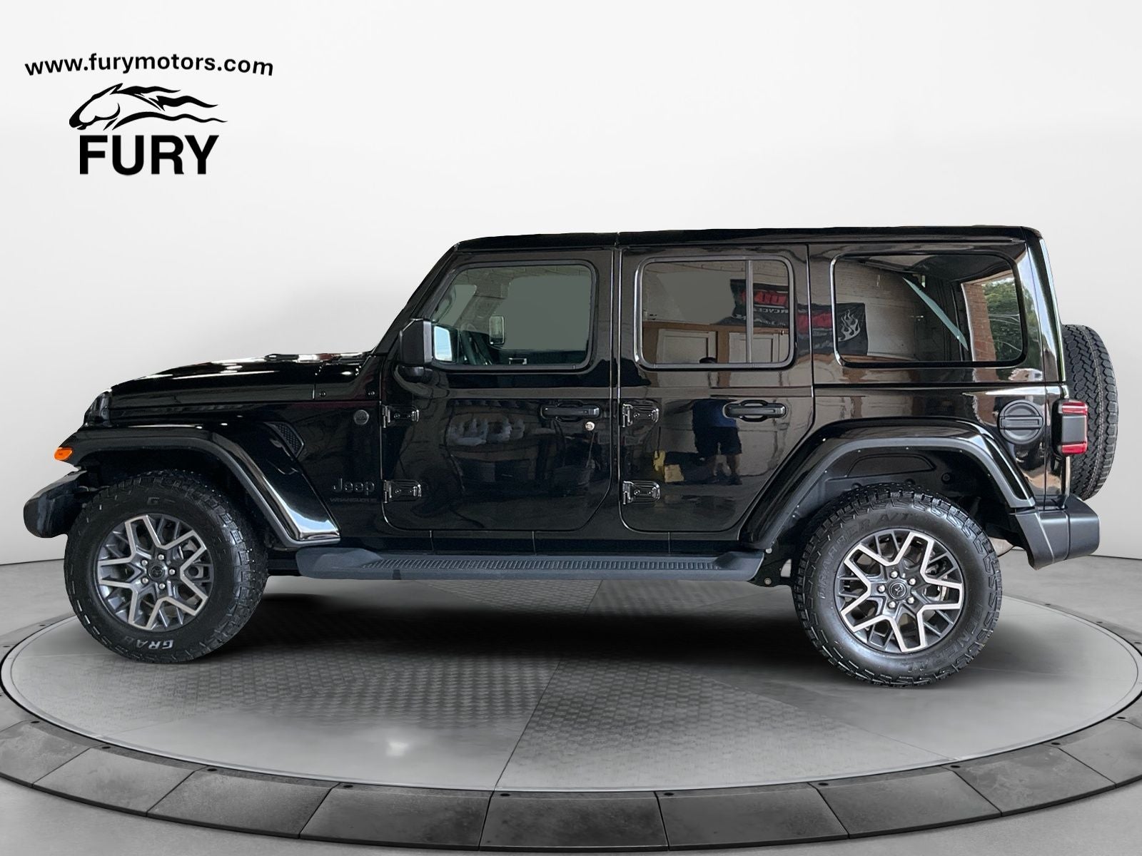 2025 Jeep Wrangler 4-Door Sahara 4x4