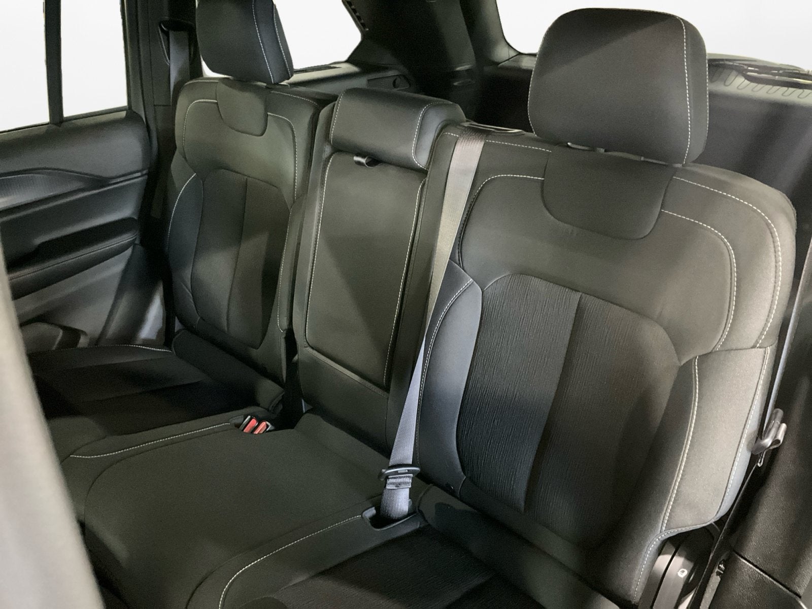 2024 Jeep Grand Cherokee Laredo 4x4