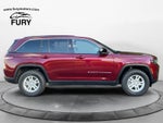 2025 Jeep Grand Cherokee Laredo 4x4