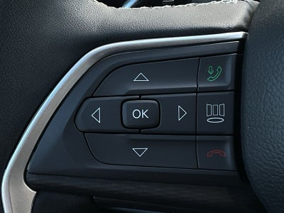 2025 Jeep Grand Cherokee Laredo 4x4