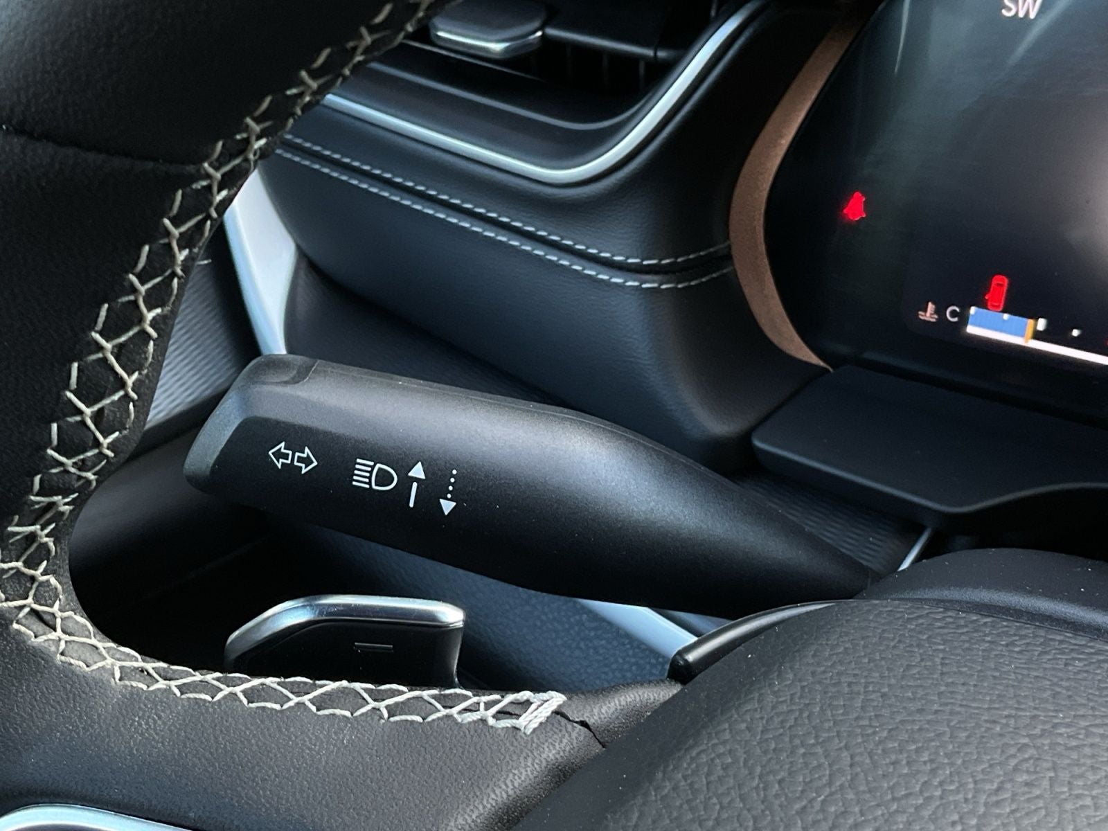 2025 Jeep Grand Cherokee Laredo 4x4
