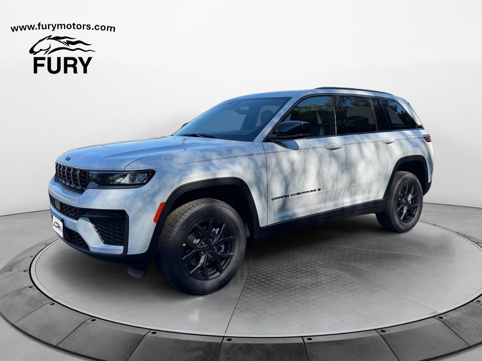 2027 Jeep Grand Cherokee GRAND CHEROKEE LAREDO ALTITUDE 4X4
