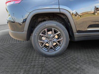 2027 Jeep Grand Cherokee GRAND CHEROKEE LAREDO ALTITUDE 4X4