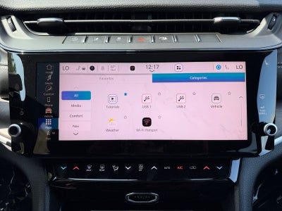 2027 Jeep Grand Cherokee GRAND CHEROKEE LAREDO ALTITUDE 4X4