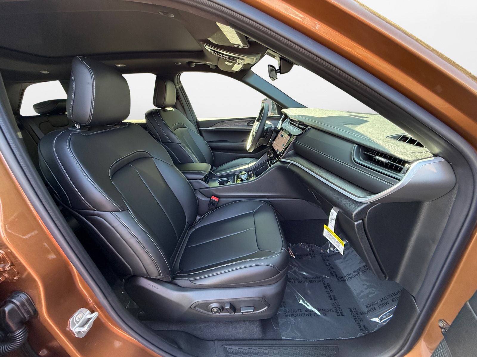 2027 Jeep Grand Cherokee GRAND CHEROKEE LIMITED 4X4