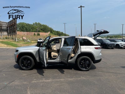 2026 Jeep Grand Cherokee GRAND CHEROKEE LIMITED 4X4