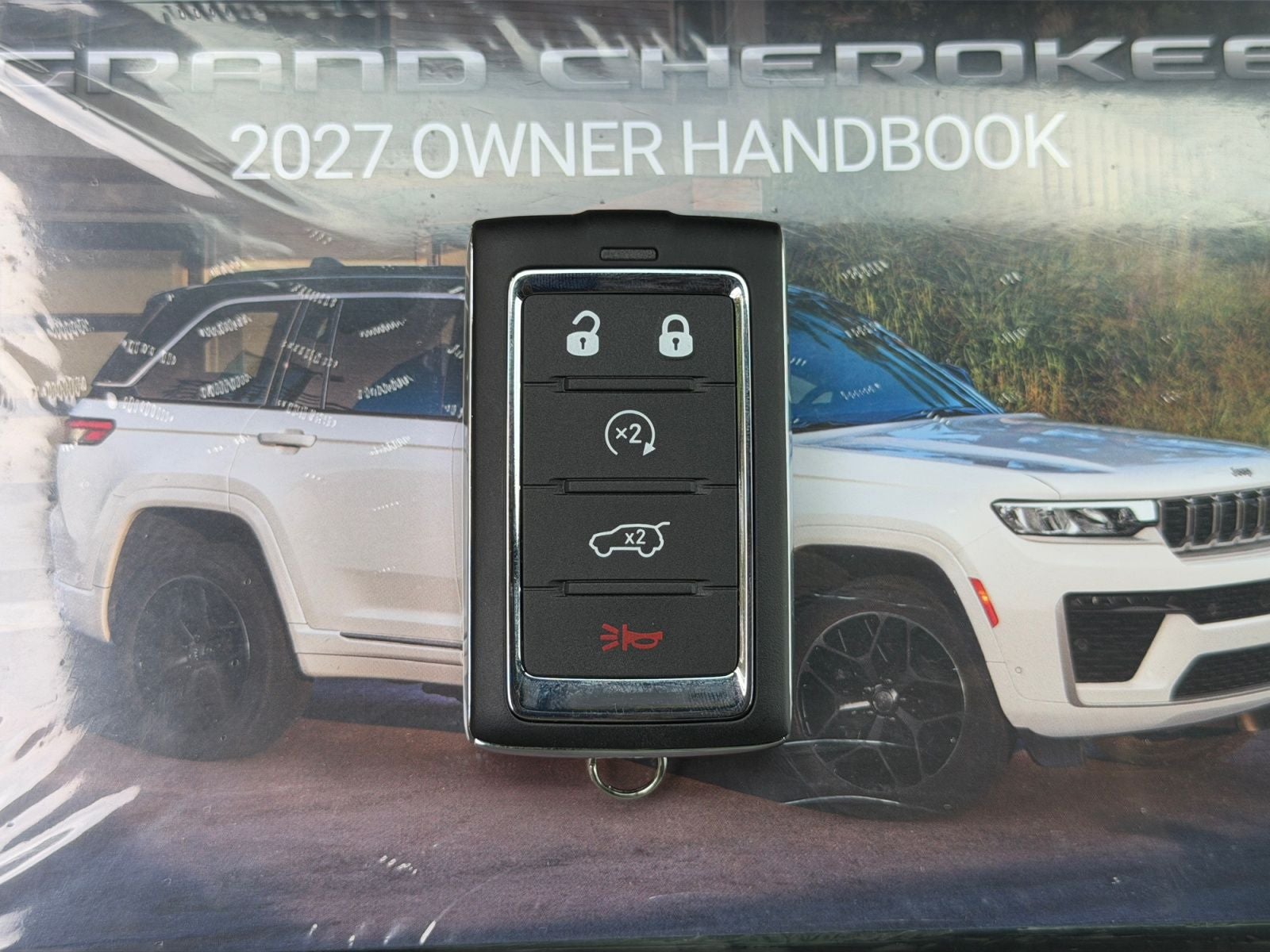 2027 Jeep Grand Cherokee GRAND CHEROKEE LIMITED 4X4
