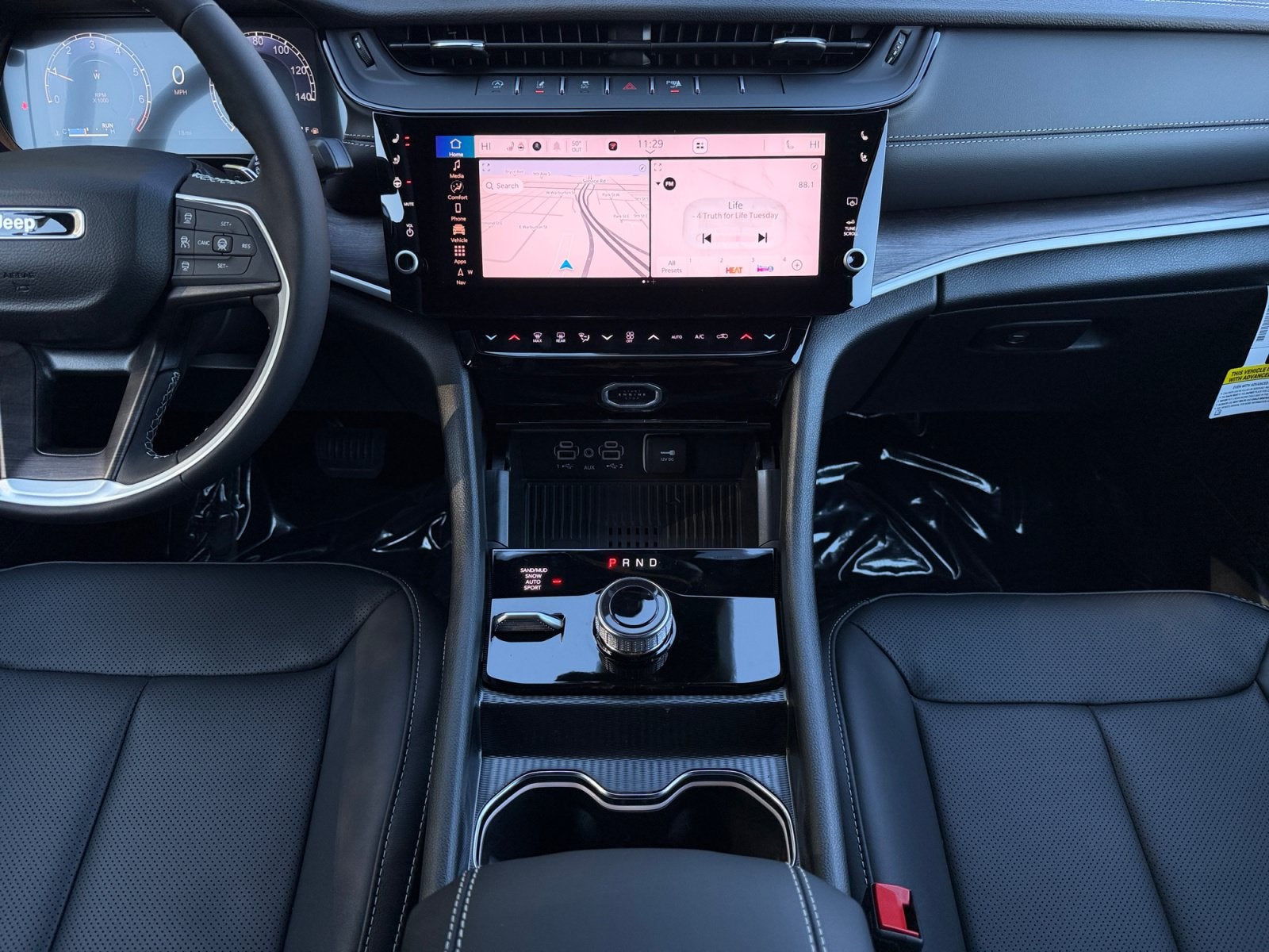 2027 Jeep Grand Cherokee GRAND CHEROKEE LIMITED RESERVE 4X4