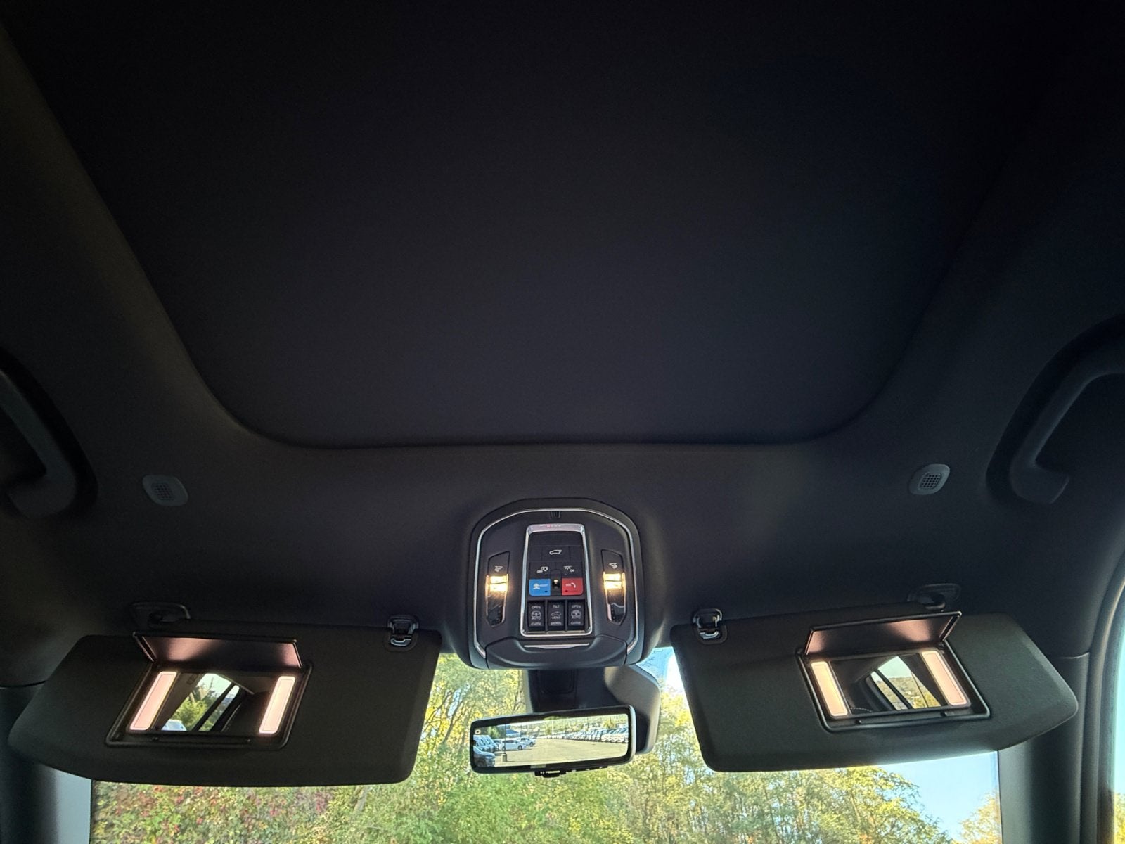 2027 Jeep Grand Cherokee GRAND CHEROKEE LIMITED RESERVE 4X4