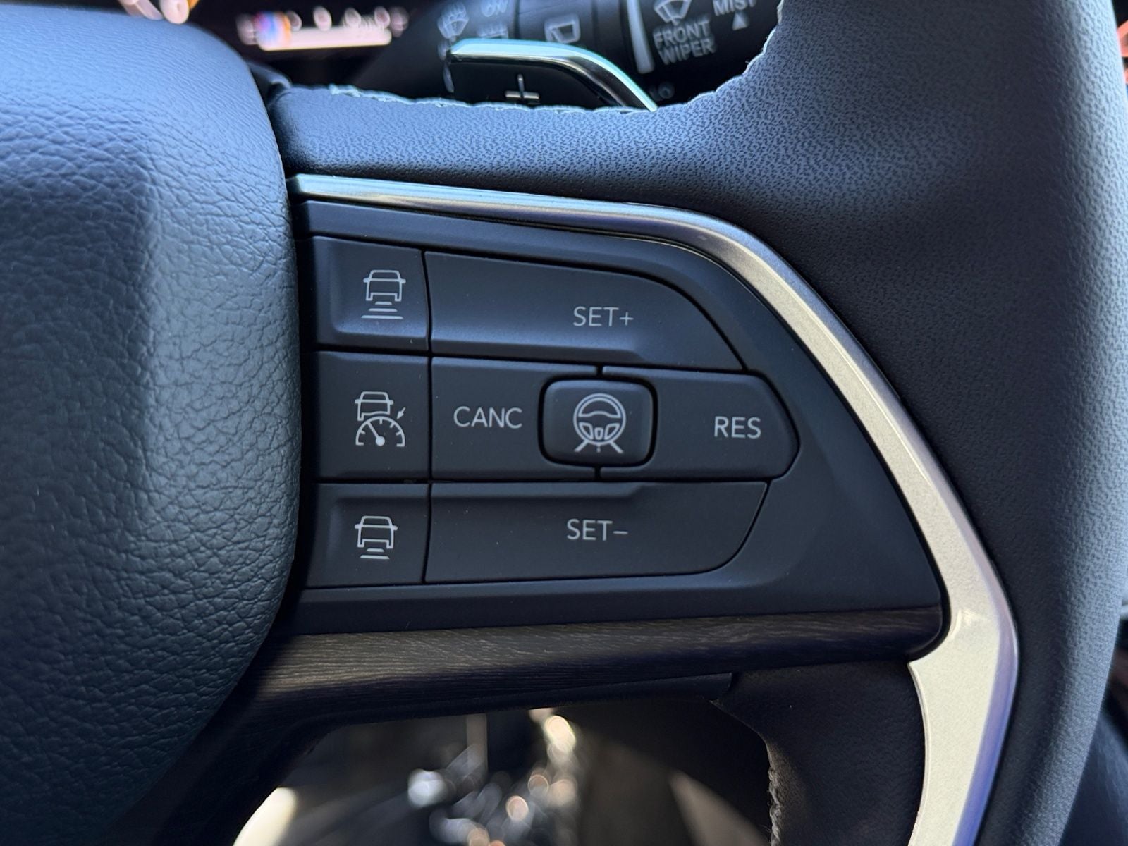 2027 Jeep Grand Cherokee GRAND CHEROKEE LIMITED 4X4