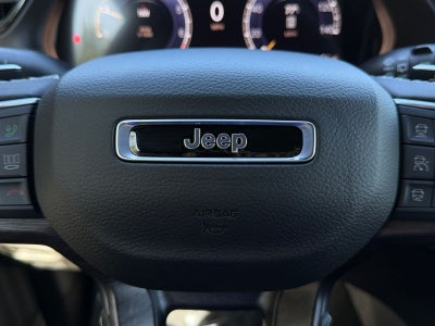2027 Jeep Grand Cherokee GRAND CHEROKEE LIMITED 4X4