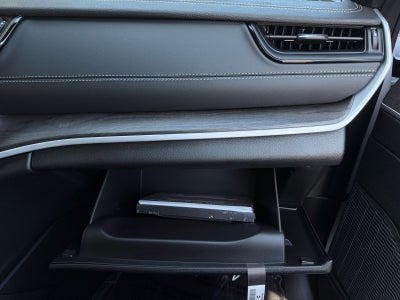 2027 Jeep Grand Cherokee GRAND CHEROKEE LIMITED 4X4