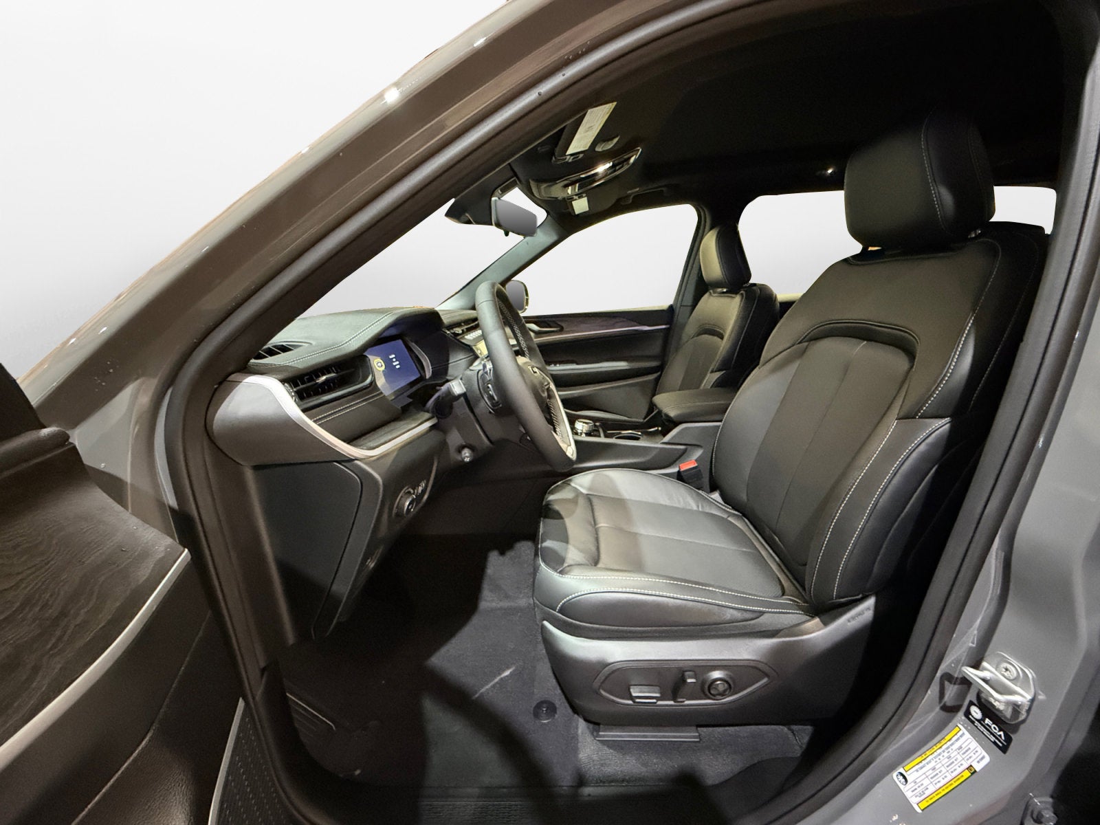 2027 Jeep Grand Cherokee Limited Reserve