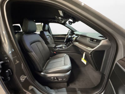 2027 Jeep Grand Cherokee Limited Reserve