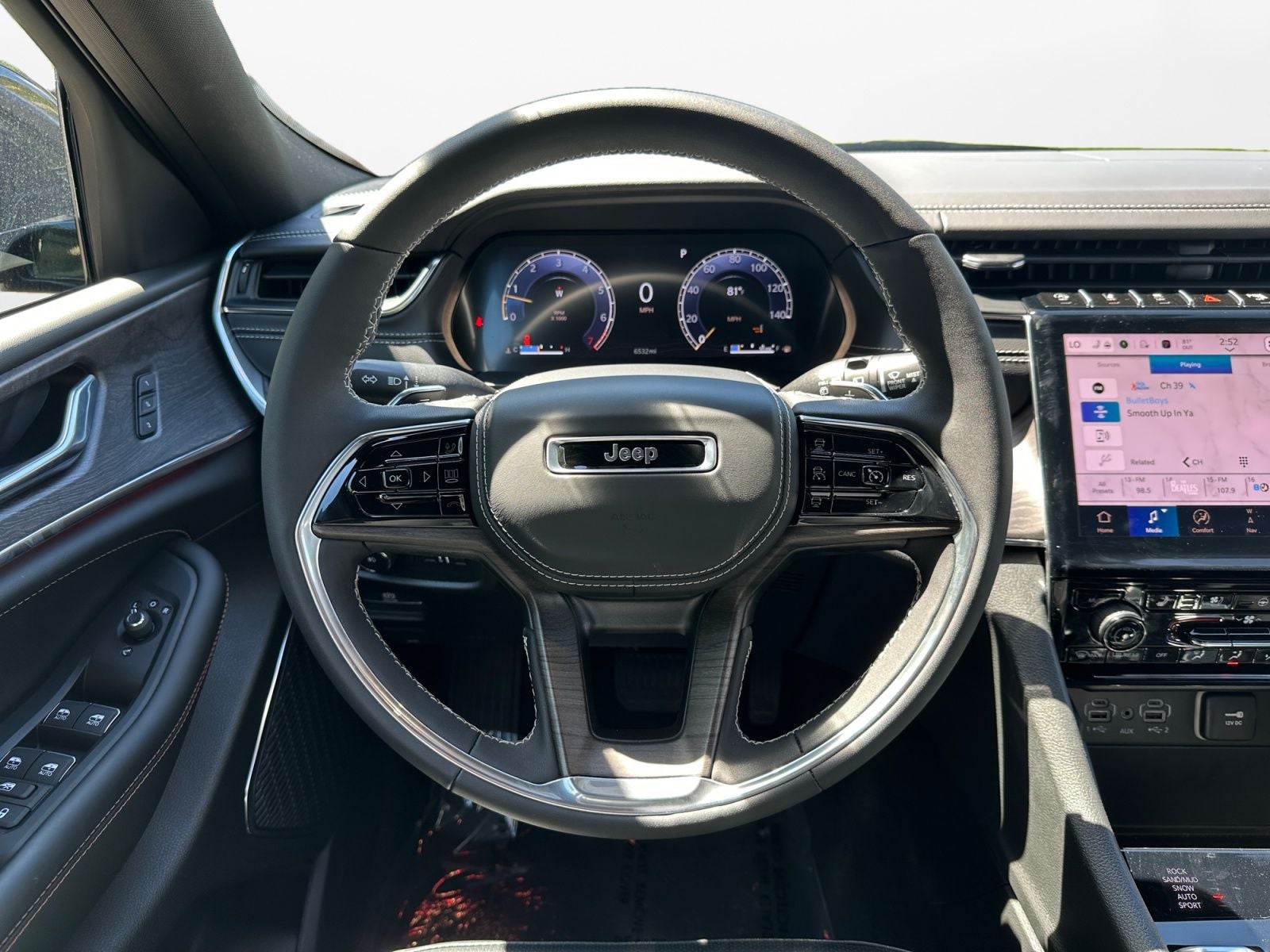 2025 Jeep Grand Cherokee Overland 4x4