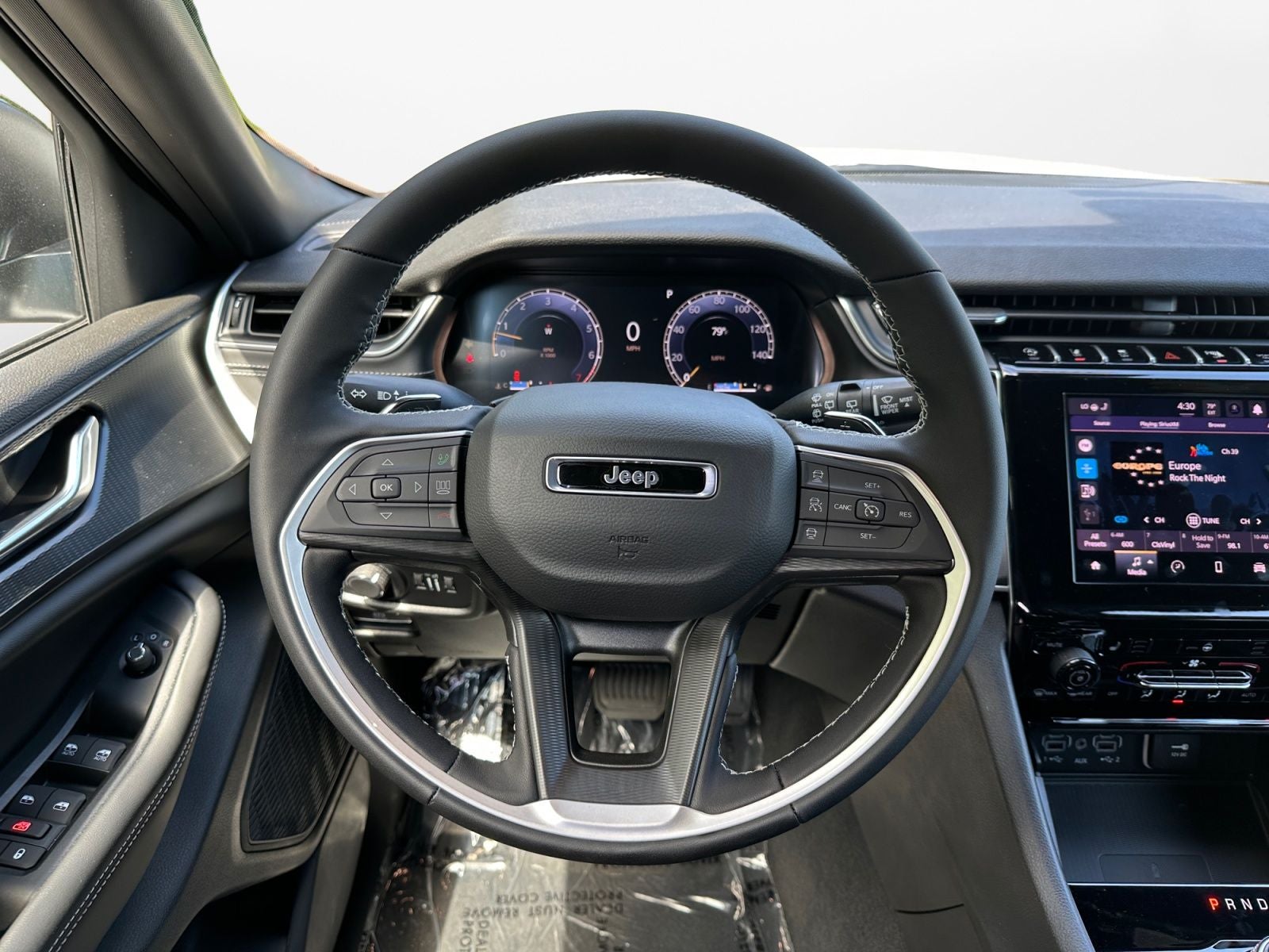 2026 Jeep Grand Cherokee GRAND CHEROKEE L LAREDO X 4X4