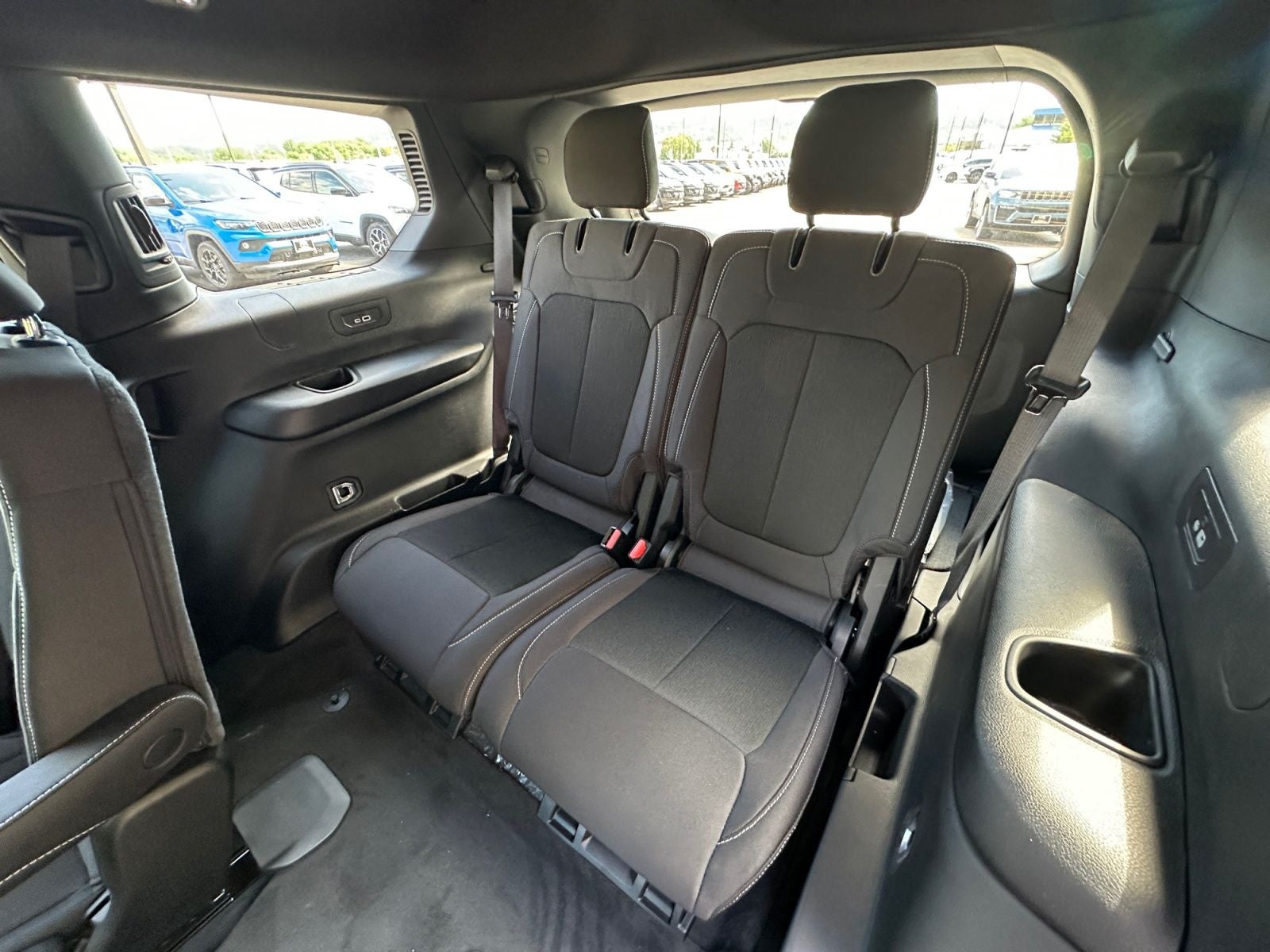 2026 Jeep Grand Cherokee GRAND CHEROKEE L LAREDO X 4X4