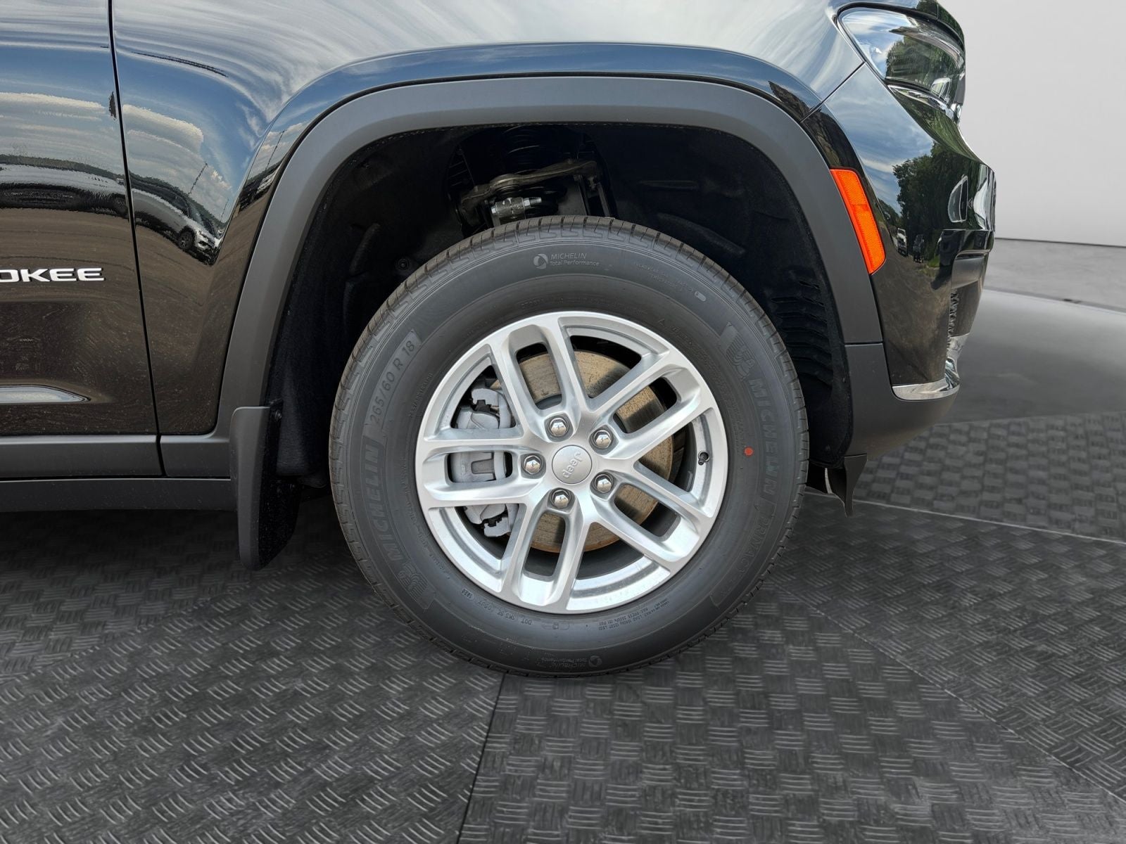 2026 Jeep Grand Cherokee L Laredo