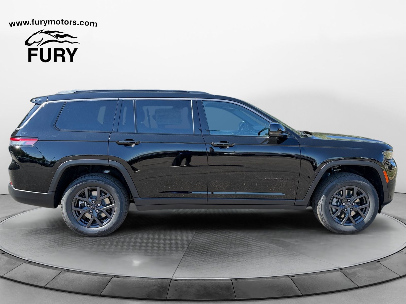 2027 Jeep Grand Cherokee Laredo Altitude