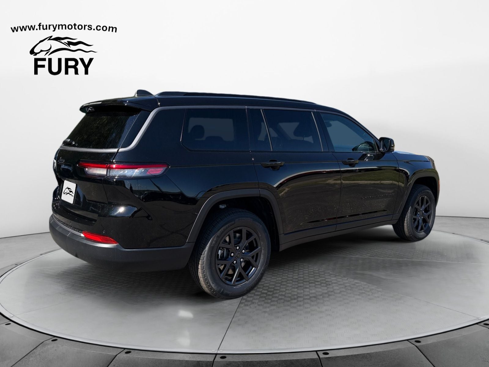 2027 Jeep Grand Cherokee Laredo Altitude