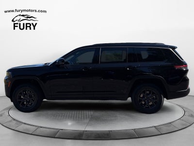 2027 Jeep Grand Cherokee Laredo Altitude