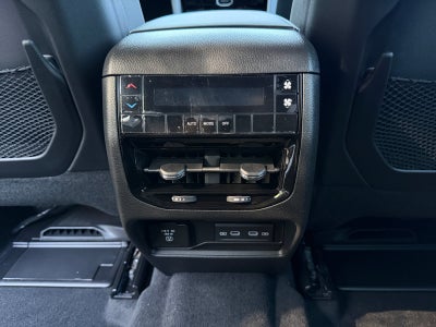 2027 Jeep Grand Cherokee GRAND CHEROKEE L LAREDO ALTITUDE 4X4
