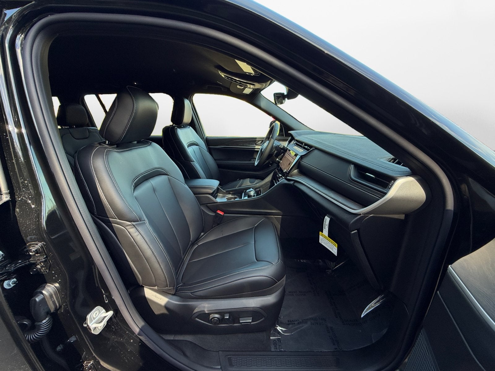 2027 Jeep Grand Cherokee GRAND CHEROKEE L LIMITED 4X4