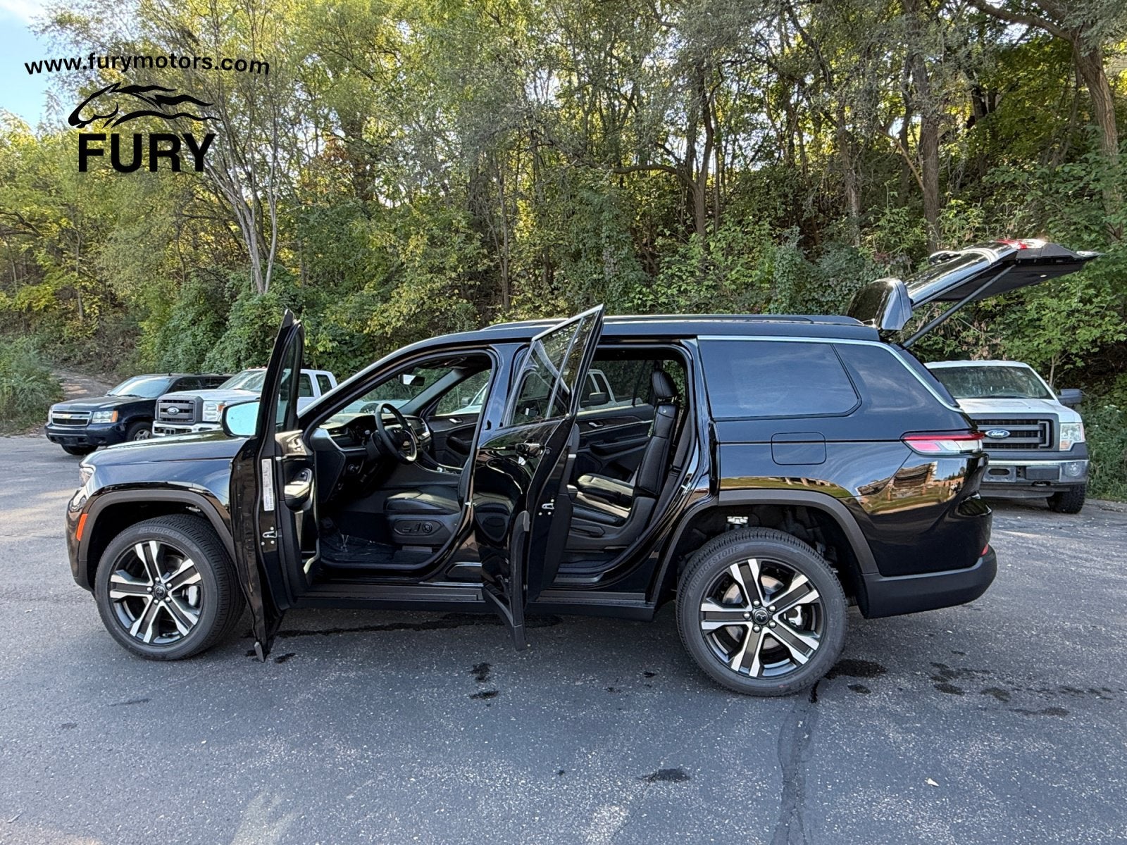 2027 Jeep Grand Cherokee GRAND CHEROKEE L LIMITED 4X4