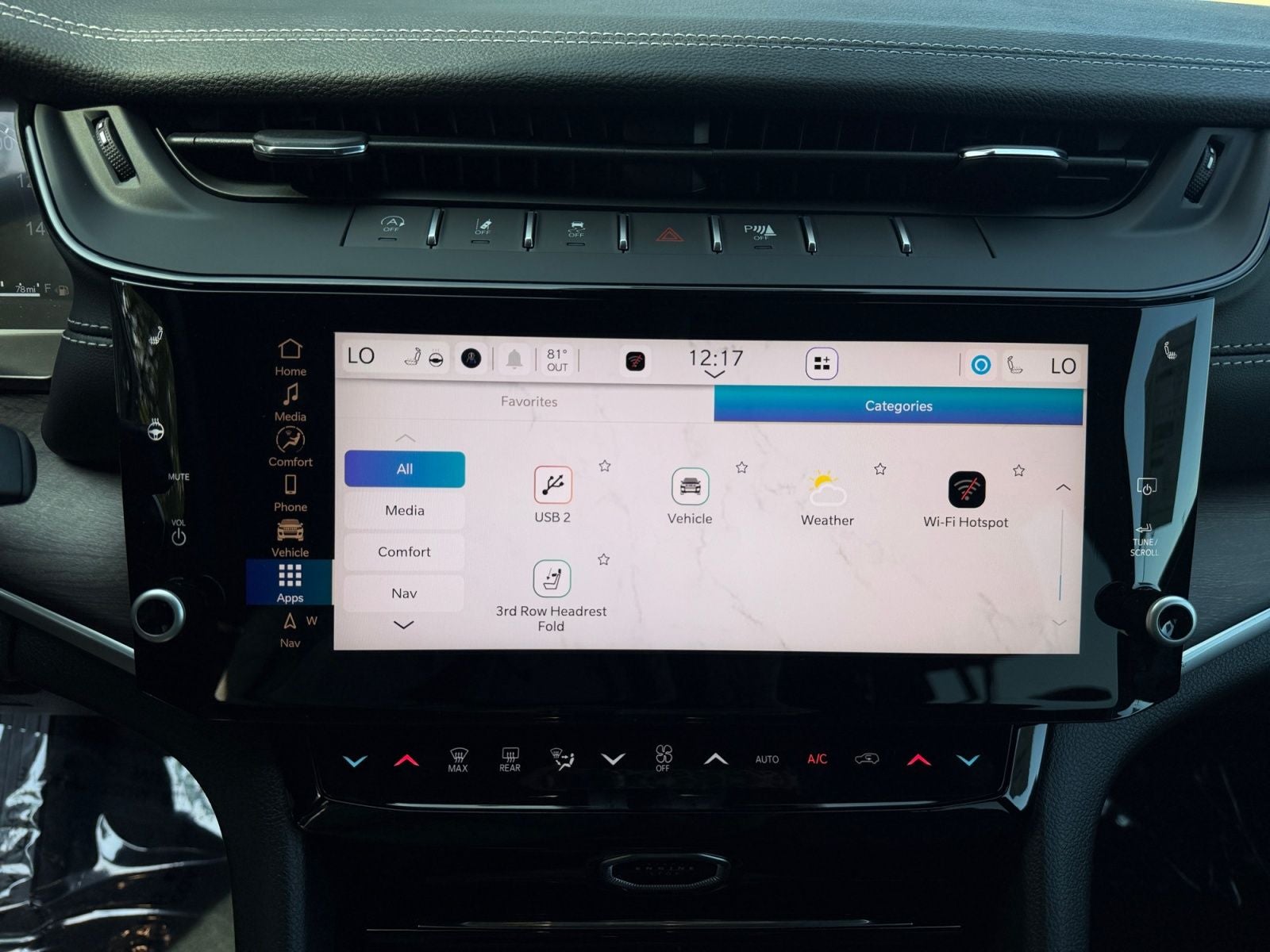2027 Jeep Grand Cherokee Limited
