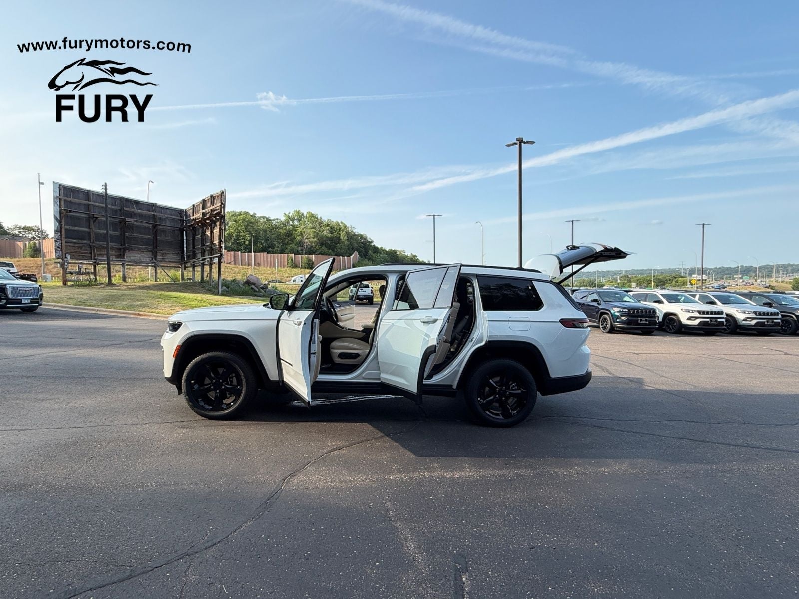2026 Jeep Grand Cherokee GRAND CHEROKEE L LIMITED 4X4