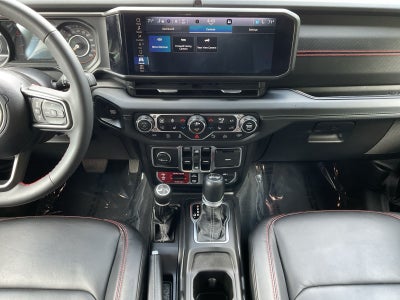 2024 Jeep Wrangler 4-Door Recon