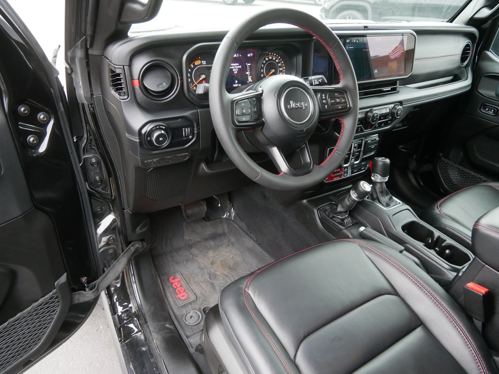 2024 Jeep Wrangler 4-Door Recon