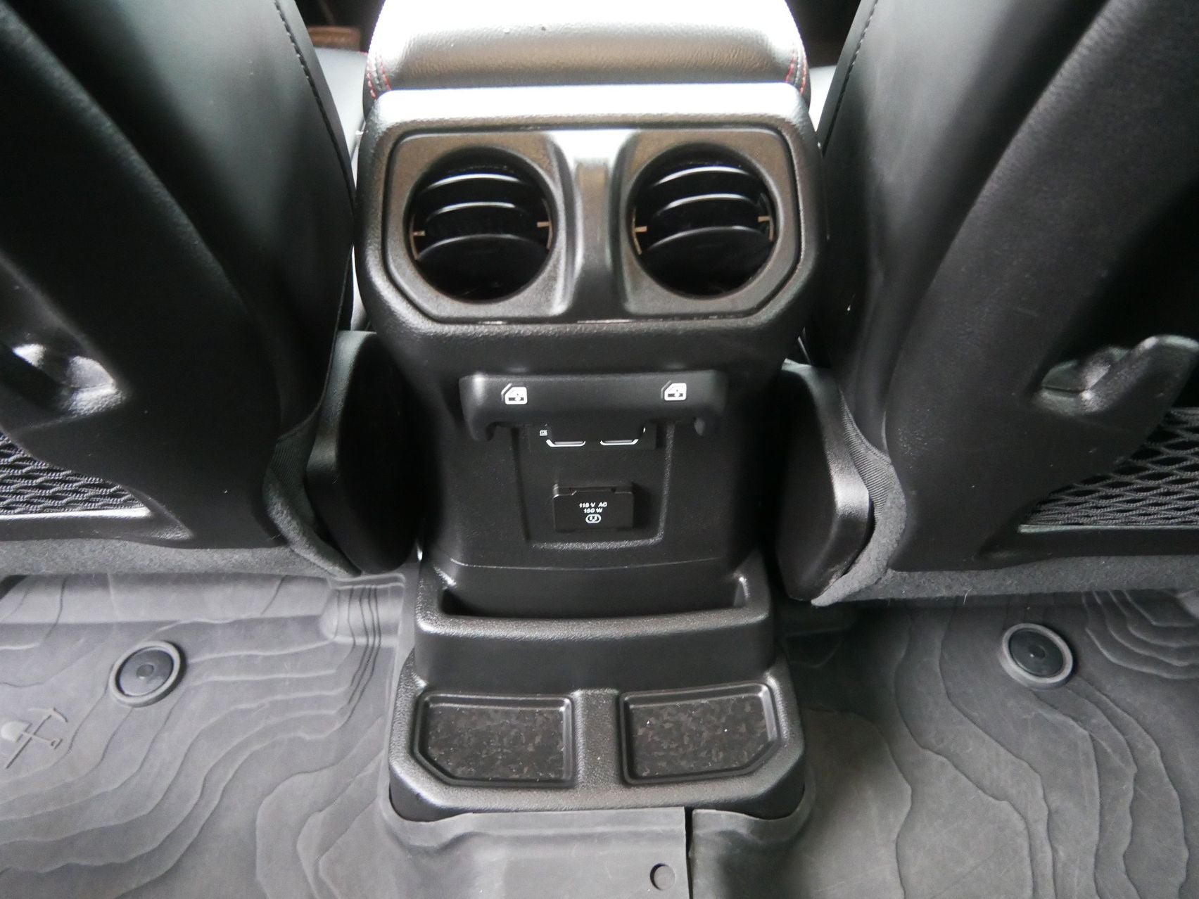 2024 Jeep Wrangler 4-Door Recon