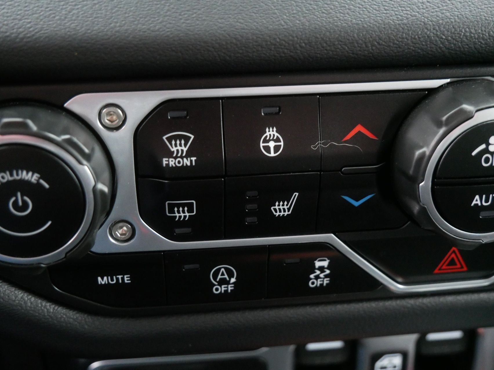 2024 Jeep Wrangler 4-Door Recon