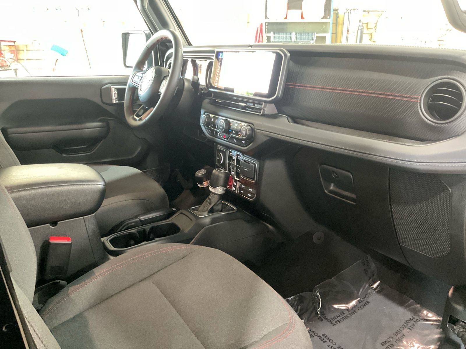 2024 Jeep Wrangler 4-Door Rubicon
