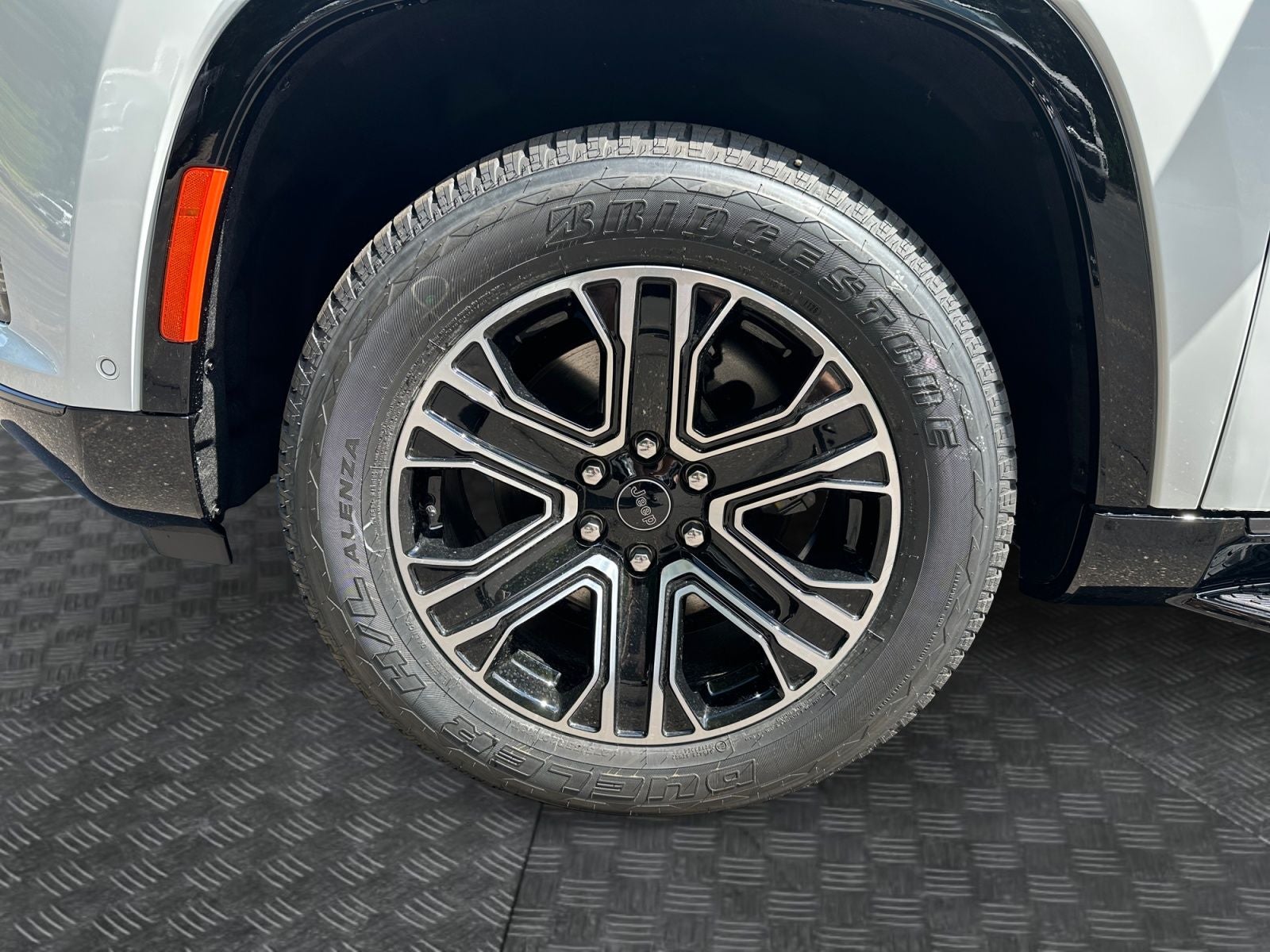 2026 Jeep Grand Wagoneer GRAND WAGONEER L 4X4