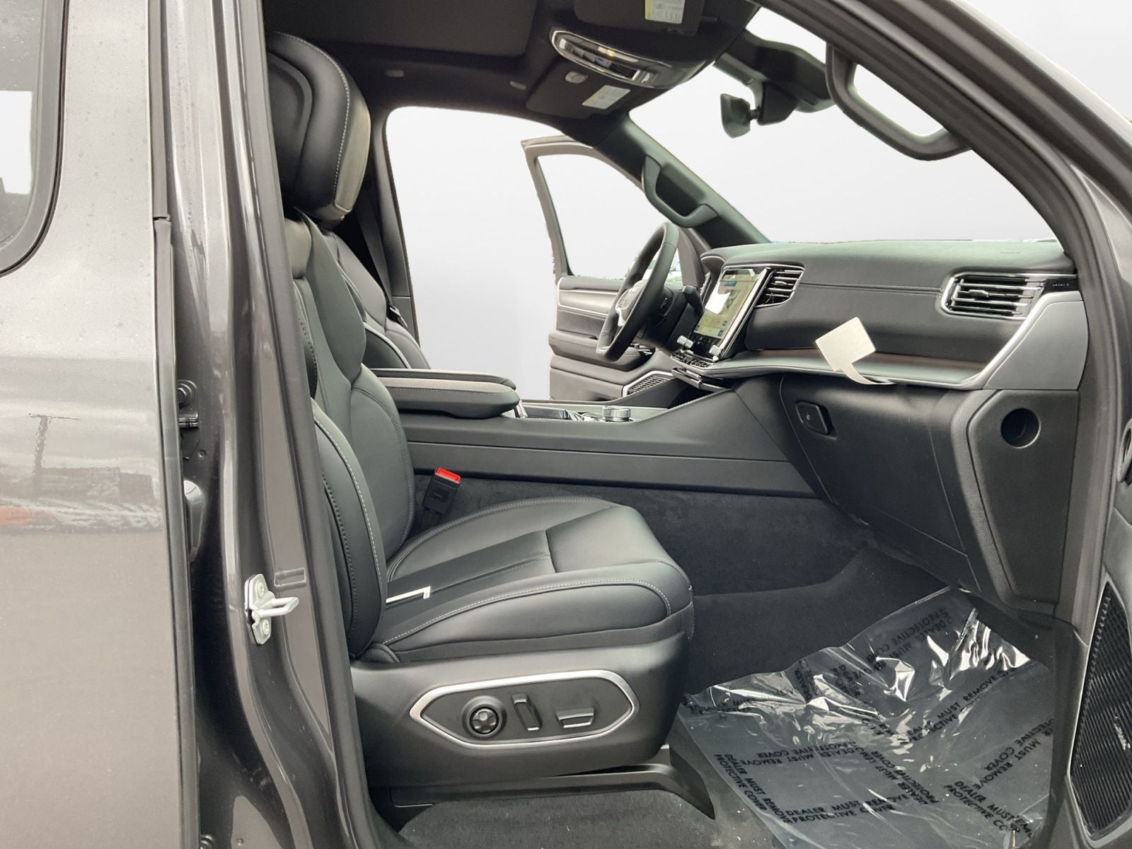 2026 Jeep Grand Wagoneer L Limited Altitude